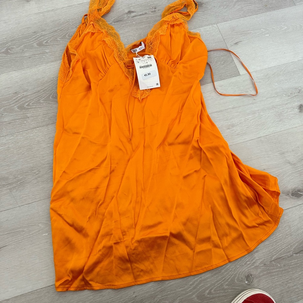 Zara babydoll dress! Never worn!